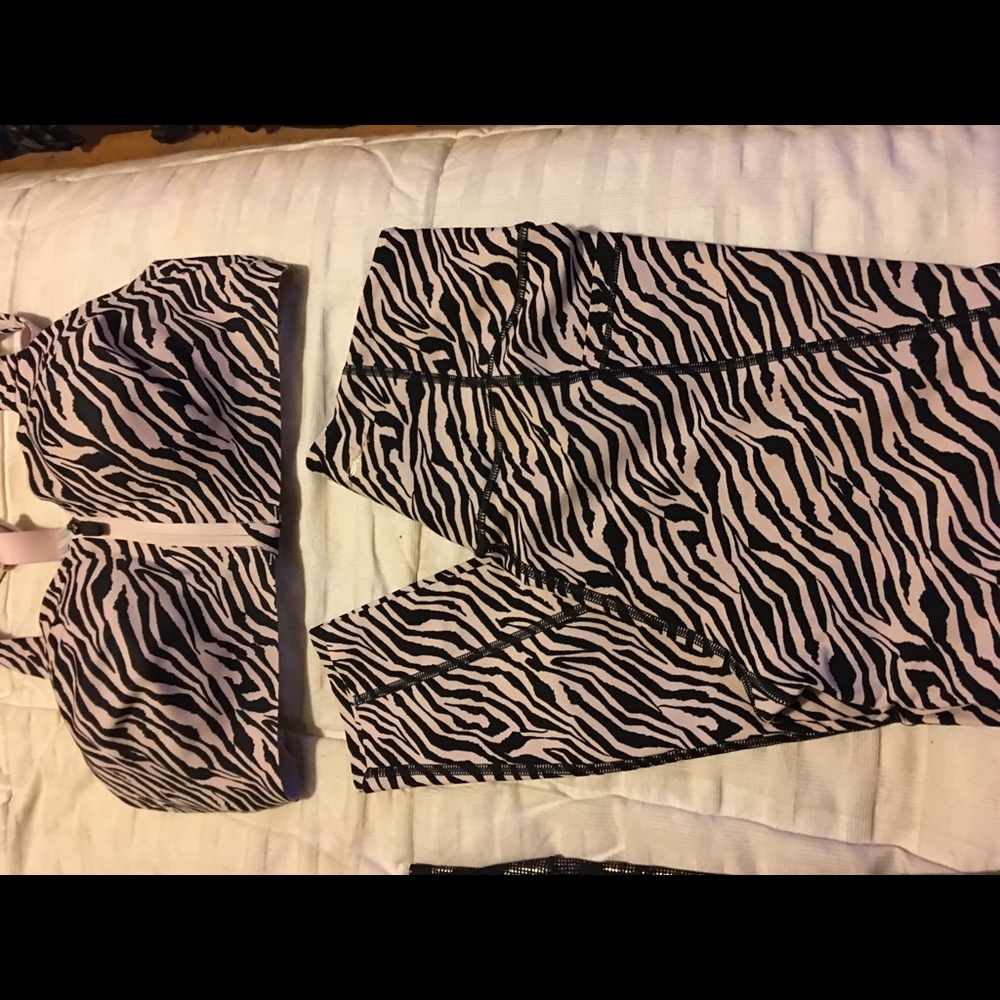 Victoria’s Secret workout bra 36DD
